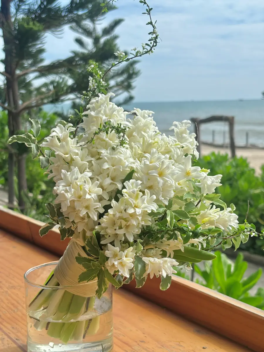 bó hoa cưới dạ lan hương trắng