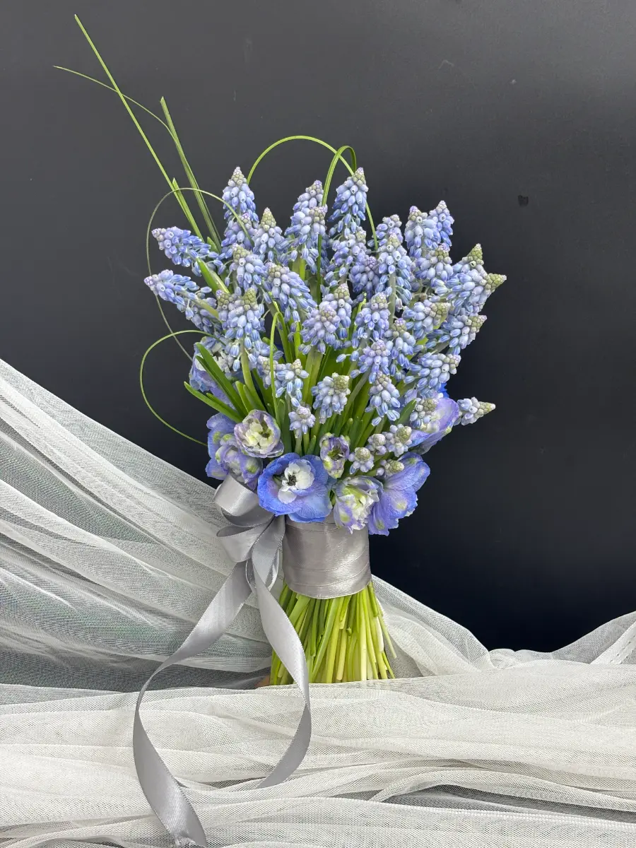 Bó hoa cưới Muscari